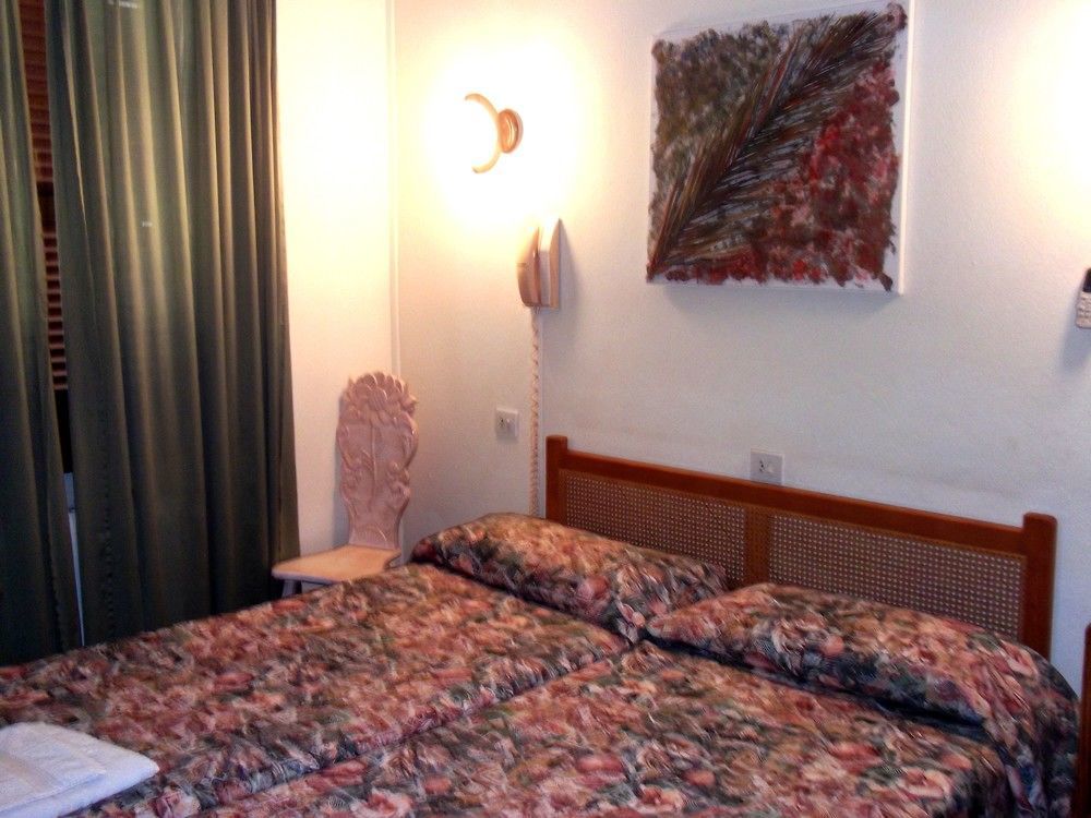 Apartamentos Osa Menor Cala D´Or エクステリア 写真